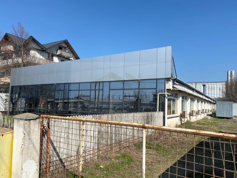 Urziceni, hub logistic/ distributie de vanzare, 3.300 mp construiti, pozitie strategica.